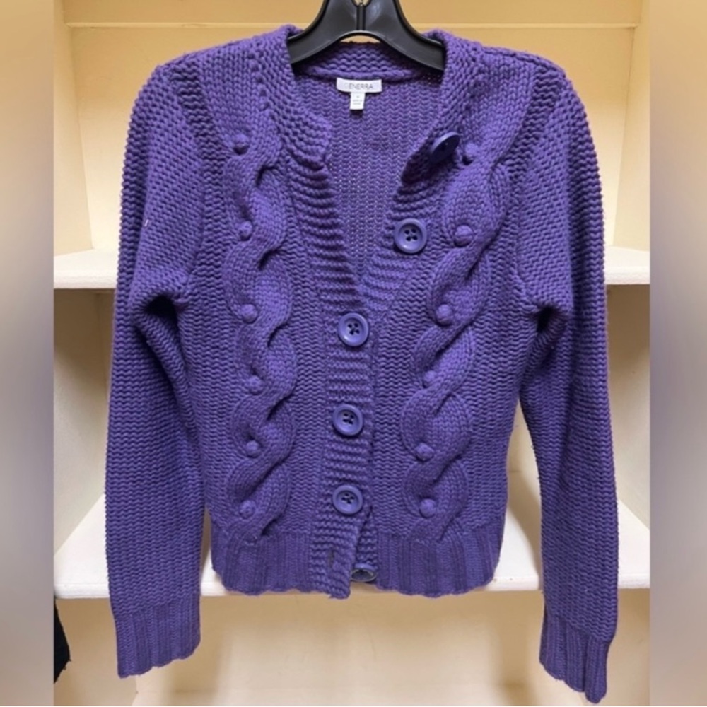 Beautiful purple Generra Cashmere/Wool Sweater